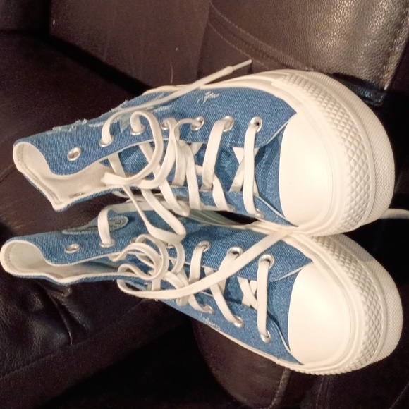 Denim Converse Hightops - Picture 2 of 6